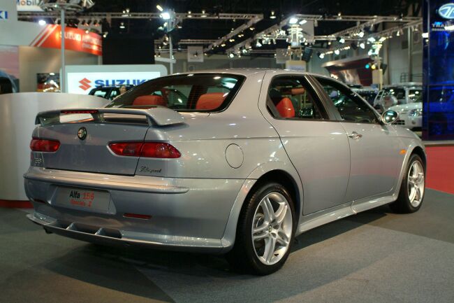 Alfa Romeo 156 Special II at the 2004 Bangkok International Motor Show. Photo: Wisrute Buddhari