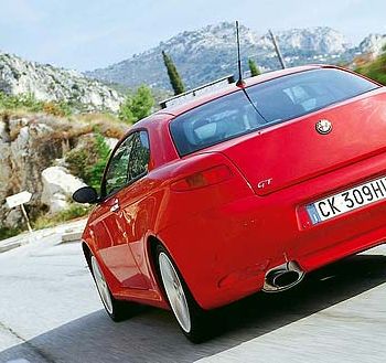 Alfa Romeo GT Coupe