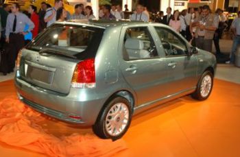 At this week's Auto Africa Expo 2004 in Johannesburg, Fiat Auto South Africa (FASA) have previewed the new Palio and Siena, the third generation of the 'World Car' project