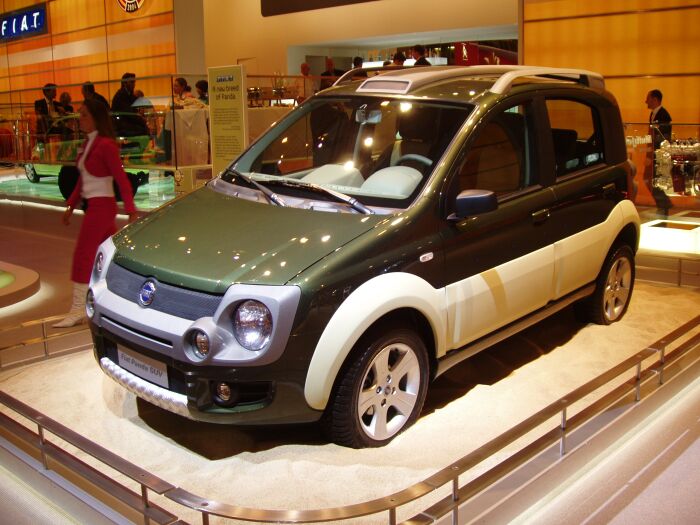 Fiat at the 2004 Motor Show Live in Birmingham