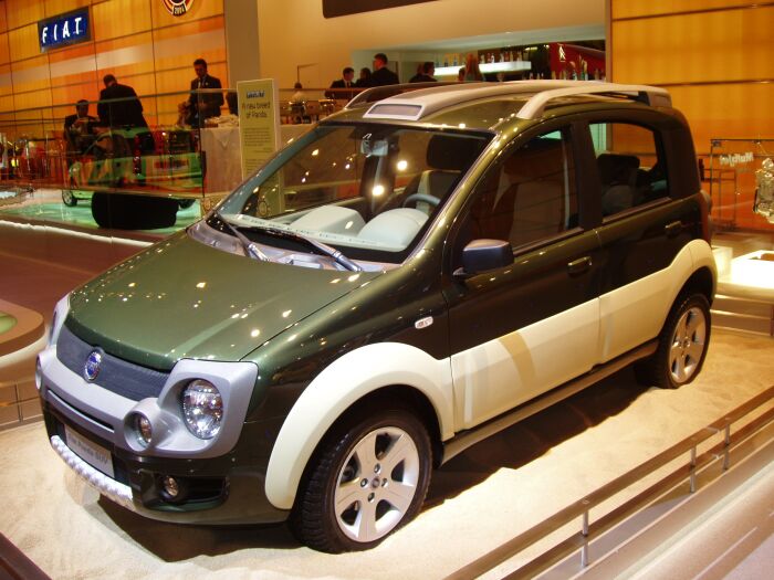 Fiat at the 2004 Motor Show Live in Birmingham