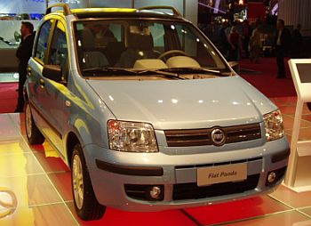 One surprise addition to the Prancing Horse Stand is the Fiat Panda 4x4 with the special F1 World Champion livery of Rosso Scuderia red, tricolour stripe and a logo celebrating the years in which Ferraris single-seaters have triumphed in the F1 Championships (1999-2004).