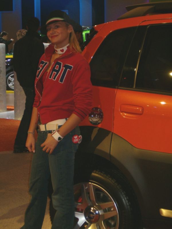 The 29th Bologna Motor Show featured the Fiat Idea 5Terre, a show car that is distinctive for its ability to appeal across the board