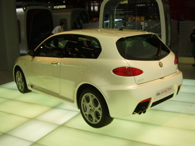 Alfa Romeo at the 2004 Brussels International Motor Show