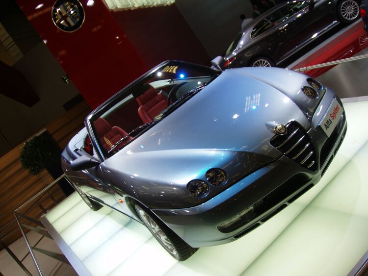 Alfa Romeo at the 2004 Brussels International Motor Show