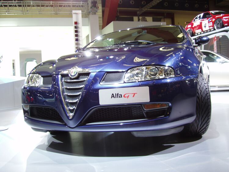 Alfa Romeo at the 2004 Brussels International Motor Show