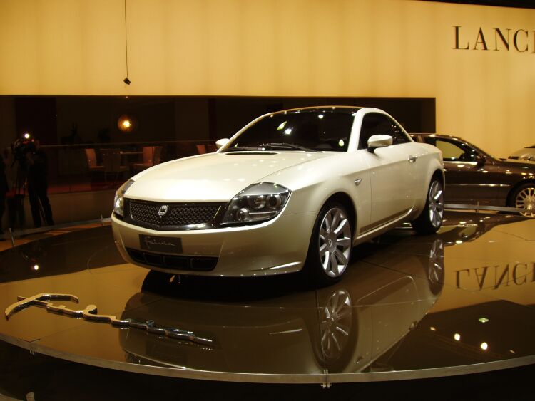 Lancia Fulvia concept at the 2004 Brussels International Motor Show