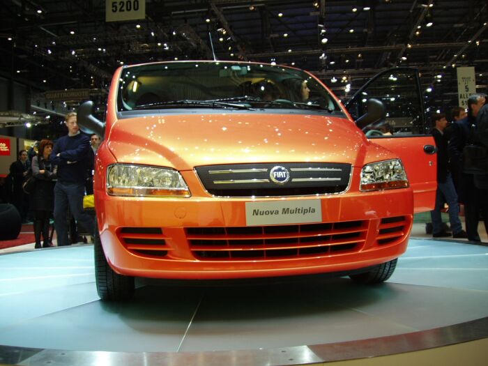 The Nuovo Fiat Multipla receives its World premiere at the 2004 Geneva Salon