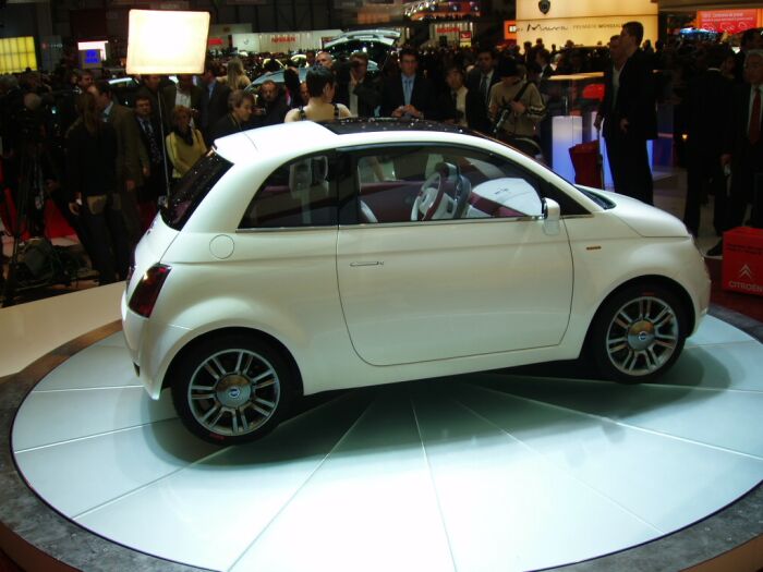 The Fiat Trepiuno concept receives its World Premiere at the 74th Geneva Salon