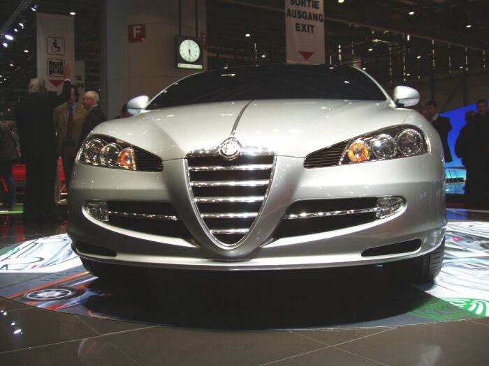 Italdesign Alfa Romeo Visconti concept at the 2004 Geneva Motor Show