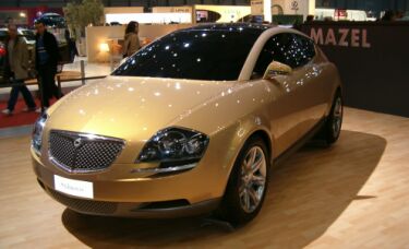 Lancia Grandturismo Stilnovo concept at the 2004 Geneva Salon