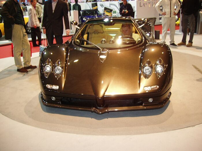 Pagani Zonda C12S 7.3 at the 2004 Geneva Salon