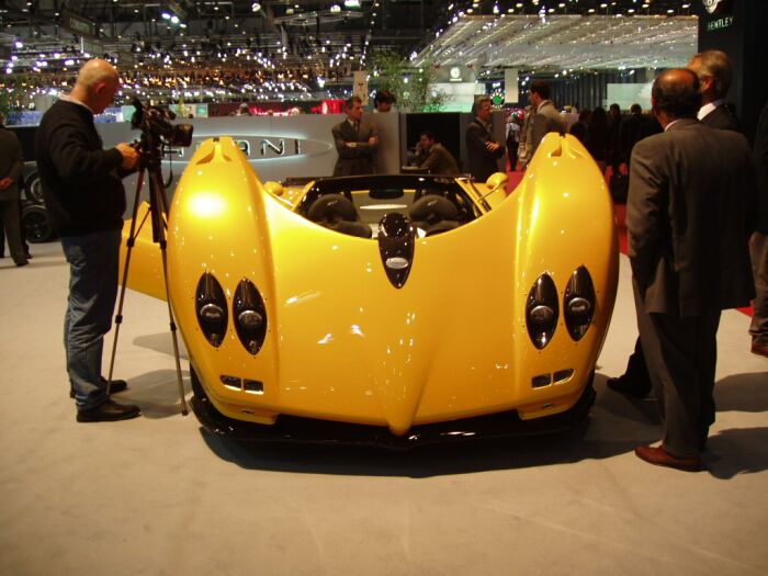 Pagani Zonda C12S 7.3 at the 2004 Geneva Salon