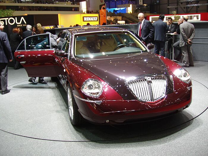 Stretched Lancia Thesis Stola S85 limousine at the 74th Geneva Motor Show