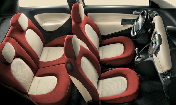 Lancia Ypsilon B-Kini