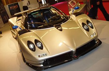 click here to see Pagani at the 2004 Paris Mondial de l'Automobile