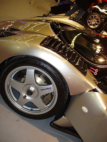 click here to see Pagani at the 2004 Paris Mondial de l'Automobile