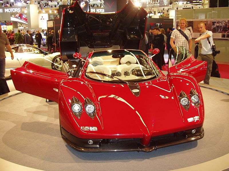 Pagani Zonda at the 2004 Paris International Motor Show