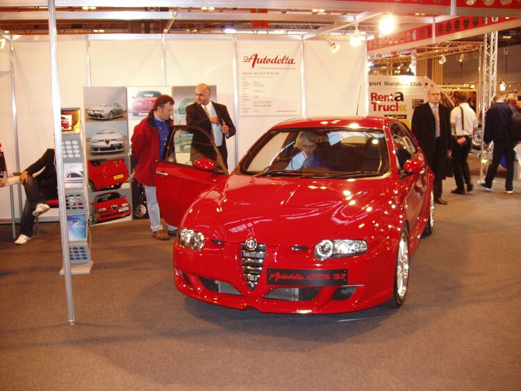 Autodelta Alfa Romeo 147 GTA at the 2004 Autosport International in Birmingham