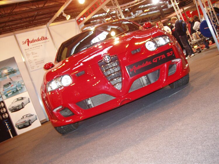 Autodelta Alfa Romeo 147 GTA at the 2004 Autosport International in Birmingham