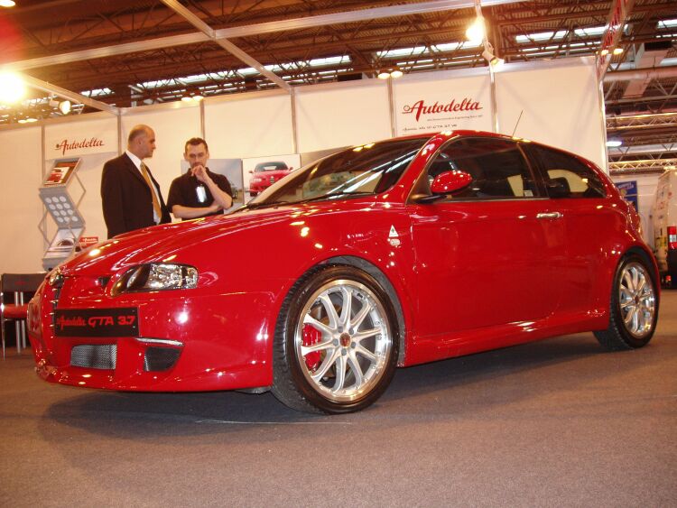 Autodelta Alfa Romeo 147 GTA at the 2004 Autosport International in Birmingham