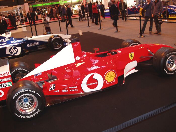 Sauber Grand Prix car on the F1 grid at the 2004 Autosport International