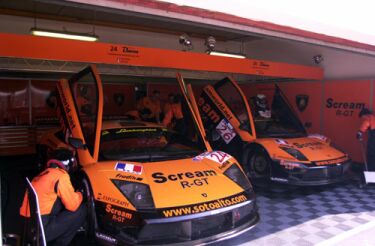 DAMS pit garage at Imola