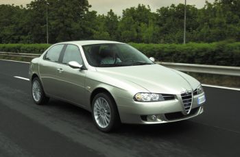 Two years ago the master designer Giorgetto Giugiaro restyled the Alfa 156, sharpening its lines and creating a more aggressive look, all without harming the car's beauty