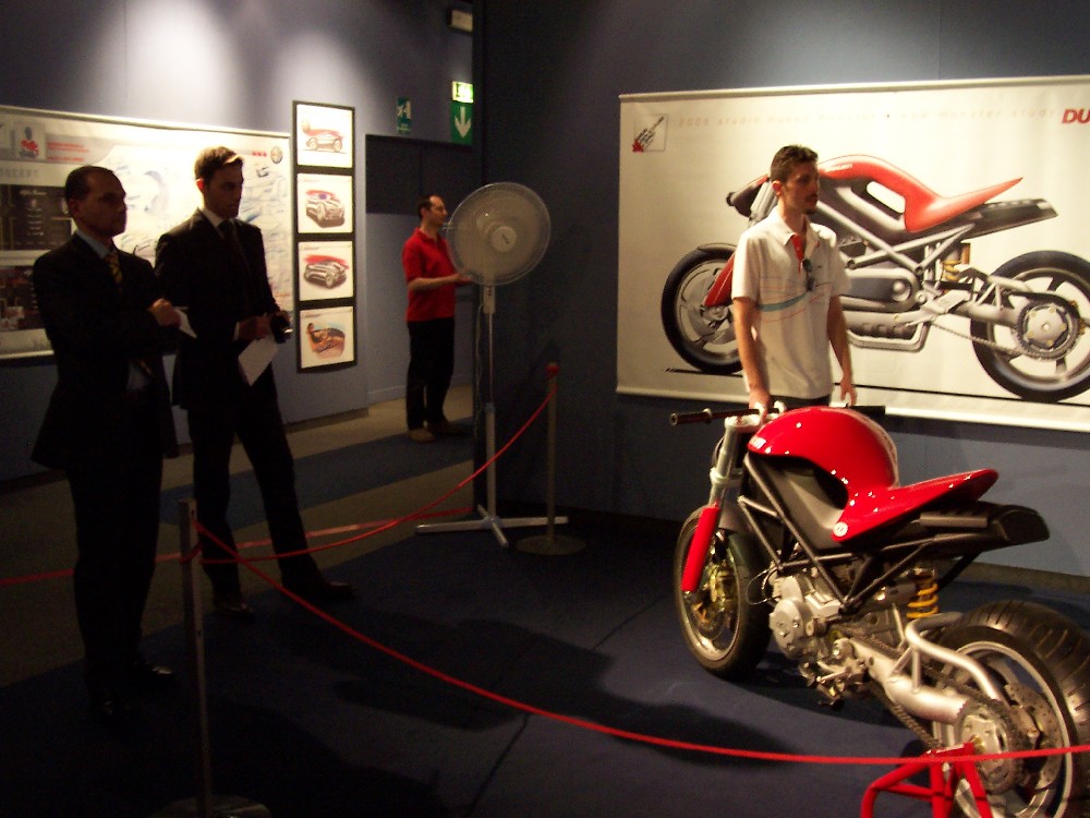 Through the study and the planning of a new coupe by Alfa Romeo and a new version of the famous Monster by Ducati, on Wednesday the Automobile Museum of Turin will host the exhibition Italian sportivity: the new generation taken presented by the Institute of Applied Arts and Design in Turin