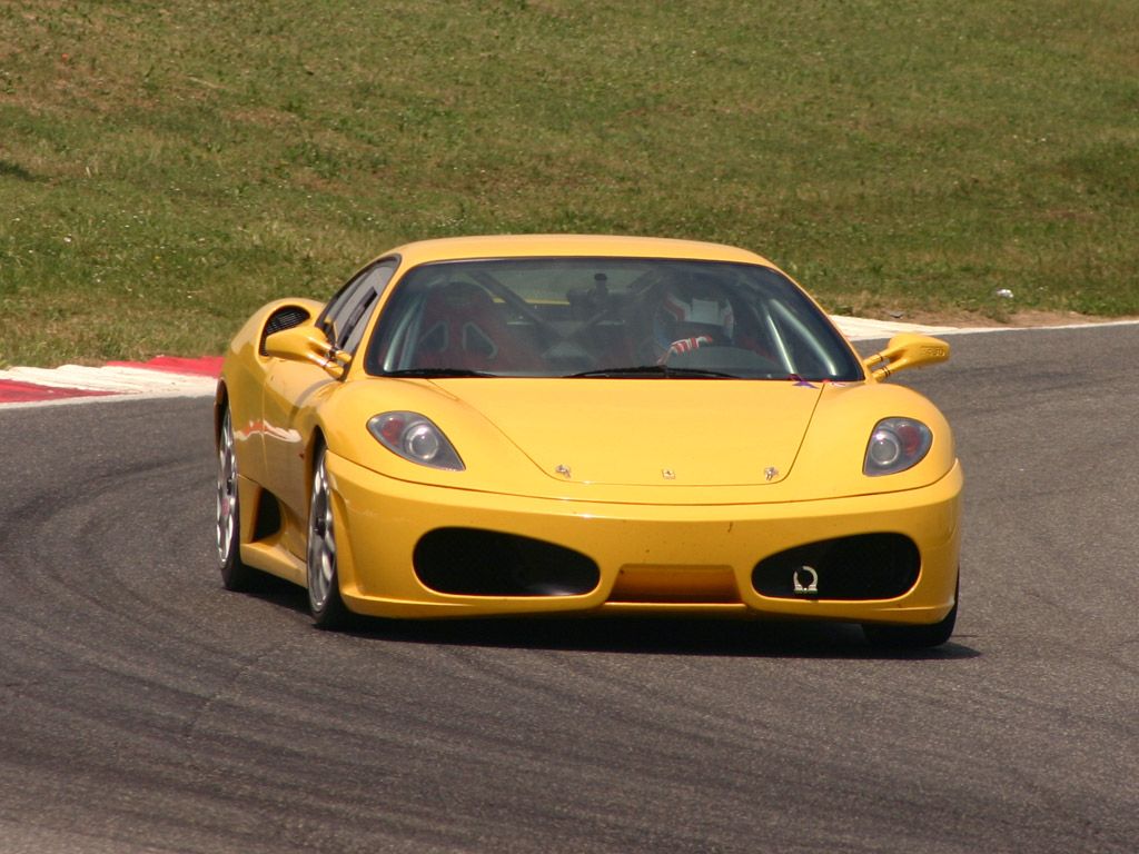 A prototype Ferrari F430 Challenge was caught recently undertaking development testing at the Vallelunga circuit.