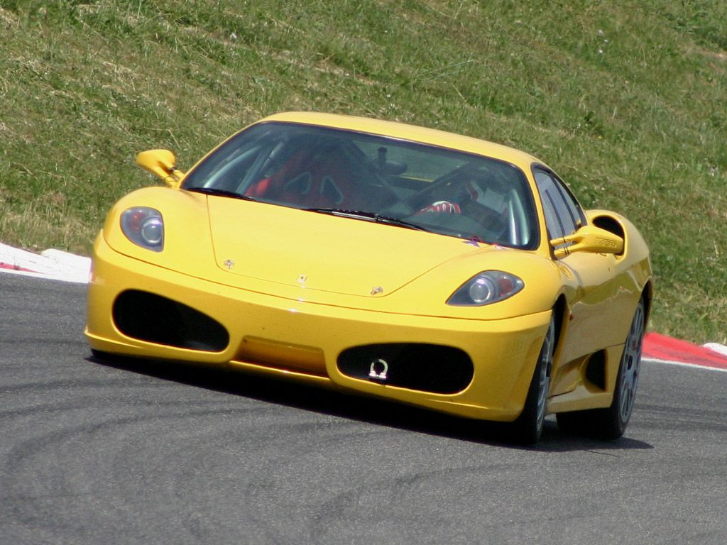 A prototype Ferrari F430 Challenge was caught recently undertaking development testing at the Vallelunga circuit.