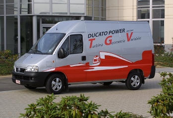 The new 2.8 JTD Power 146 CVs with turbine to varying geometry versions have significantly contributed to the success of Ducato, accounting for 15 percent of the sales mix of the vehicle