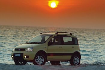 Fiat Panda 4x4 Climbing