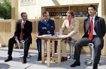 Lapo Elkann, Benito De Filippis, and Alain Breuilis, responsible for Brand Promotion, After Sales, and Fiat Auto Financial Services respectively, along with Silvio Barzi, Assistant General Manager of Unicredit Bank, and Executive General Manager of UniCredit Clarima, at the card's launch