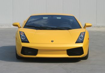 The new 'Model Year 2005' Lamborghini Gallardo will come with many new options, including the e-gear sequential shift, for the new sports package, a satellite navigation system, transparent engine bonnet and 'sports' track set-up, plus titanium painted rims, a new lifting system (standard in the USA) and Lamborghini badge on the wheels