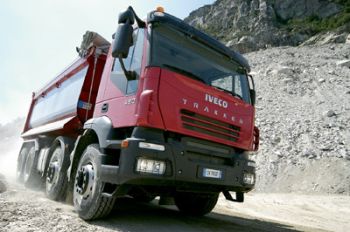 Iveco and Hinduja Group, who together hold a half share in India’s Ashok Leyland have agreed to significantly enlarge the cooperation between Ashok Leyland and Iveco