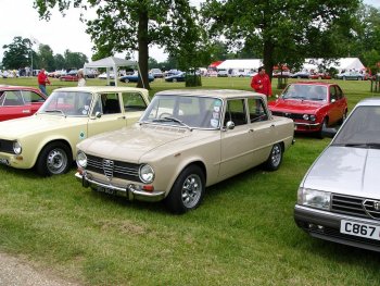 Auto Italia Magazine - Summer Italian Car Concours - Stanford Hall - 12th June 2005