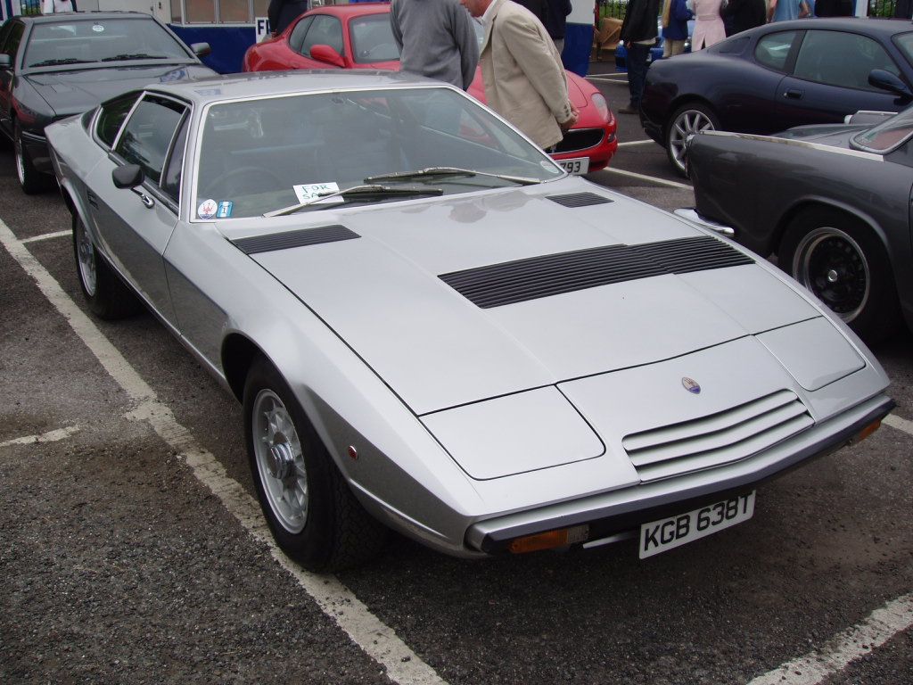 Maserati at the Auto Italia magazine 2005 'Spring Italian Car Day' at Brooklands