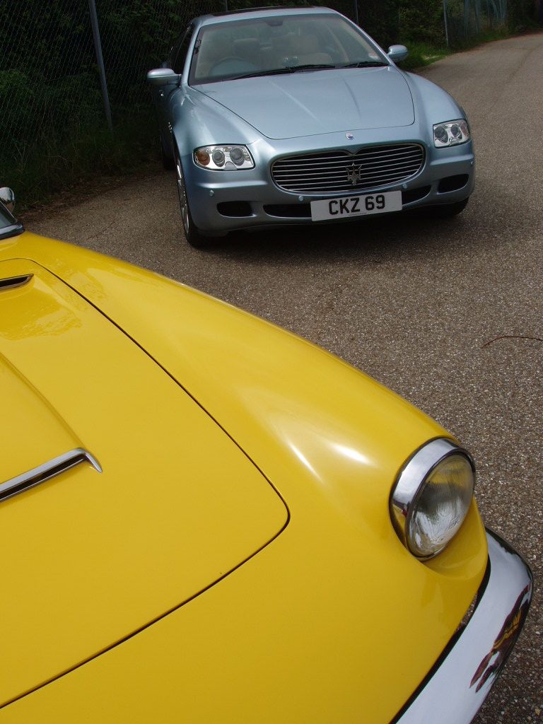 Maserati at the Auto Italia magazine 2005 'Spring Italian Car Day' at Brooklands