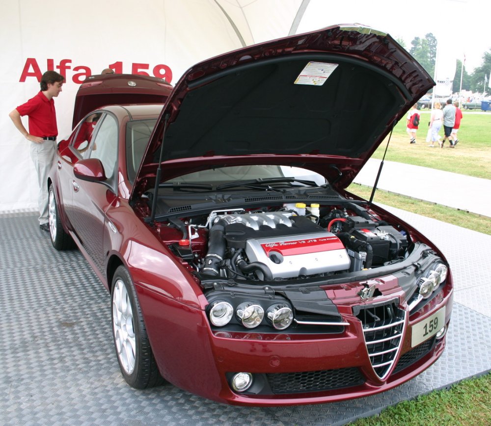 Alfa Romeo 159 3.2 JTS Q4 at the 2005 Goodwood International Festival of Speed