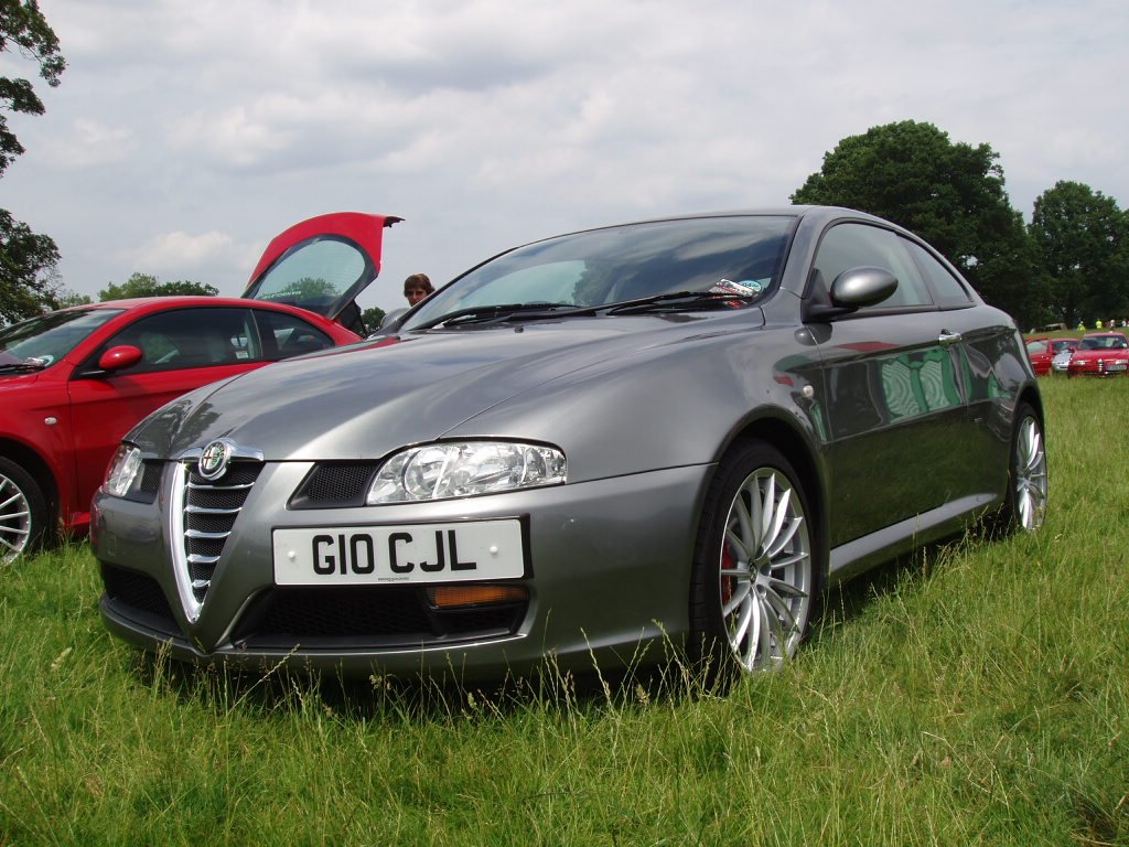Alfa Romeo Owners Club UK - National Alfa Day 2005 - Boughton House, Kettering