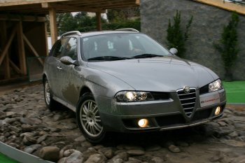 Alfa Romeo Crosswagon Q4