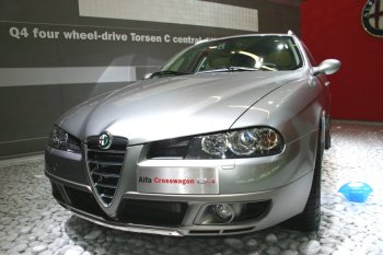 Alfa Romeo Crosswagon Q4