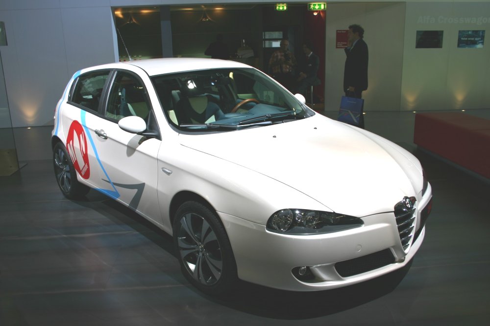 Alfa Romeo 147 2.0 TS Selespeed by Murphy & Nye at the 2005 Frankfurt IAA