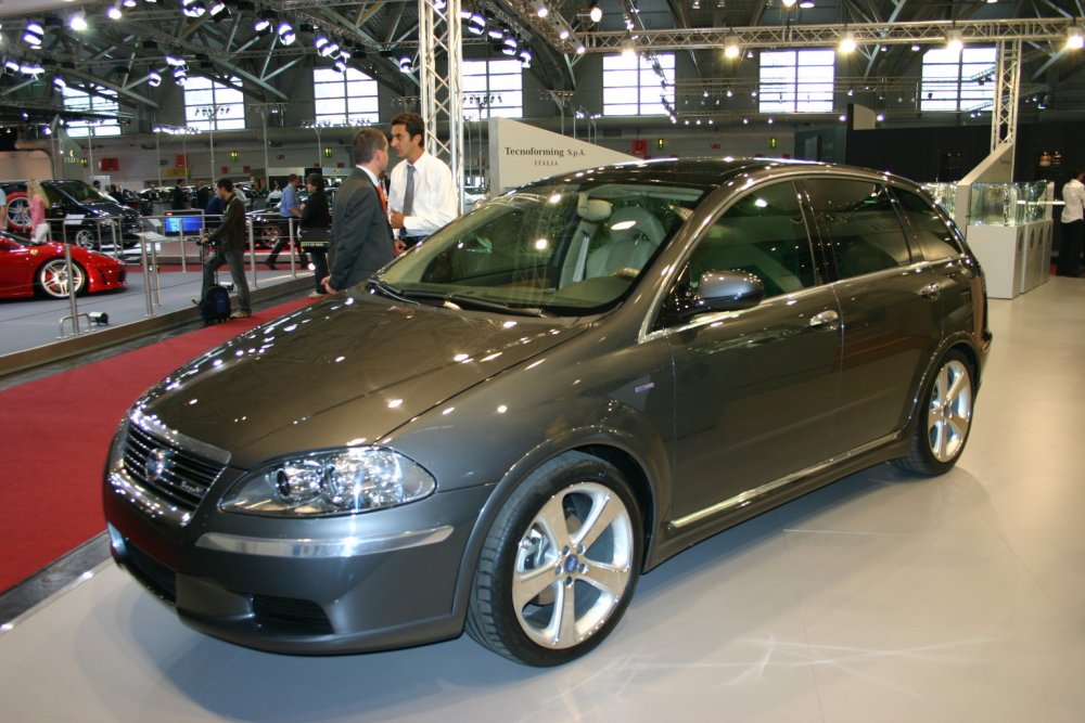 Italdesign/Giugiaro Fiat Croma 8ttoV - 2005 Frankfurt IAA