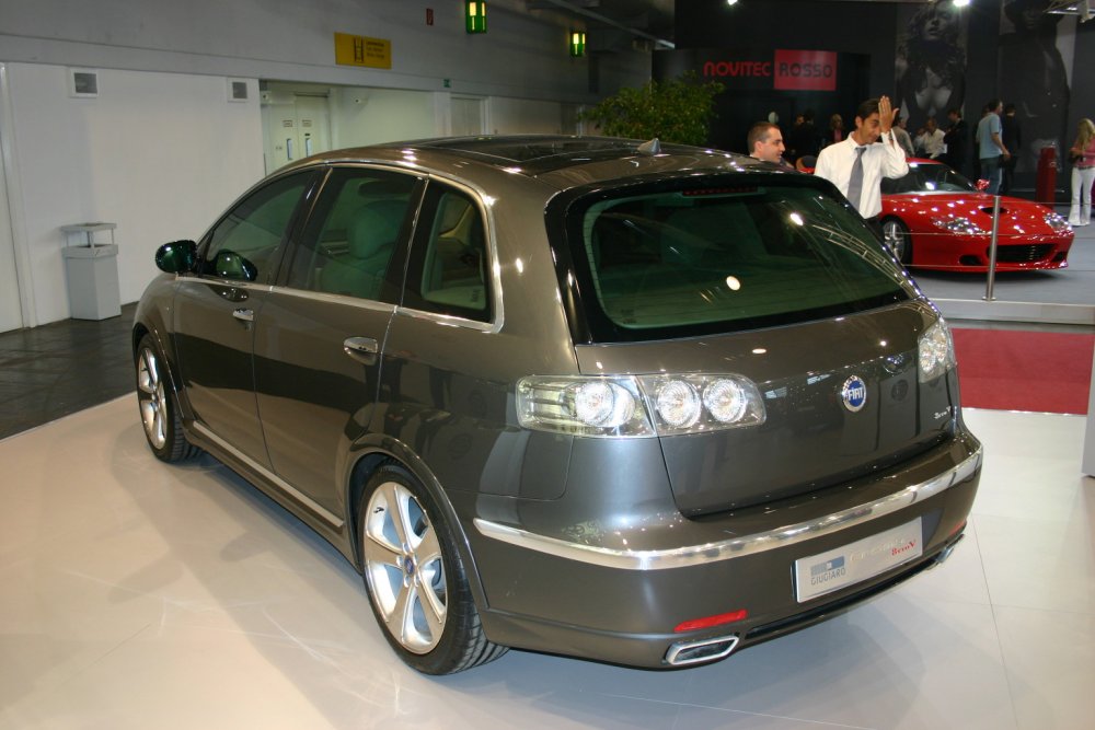 Italdesign/Giugiaro Fiat Croma 8ttoV - 2005 Frankfurt IAA