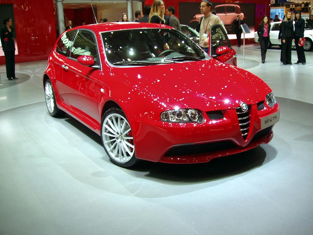 Alfa Romeo 147 GTA at the 2005 Geneva International Motor Show