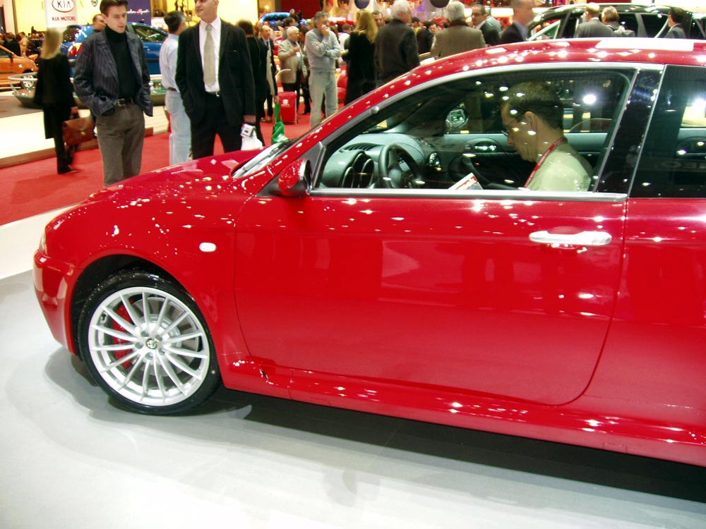 Alfa Romeo 147 GTA at the 2005 Geneva International Motor Show