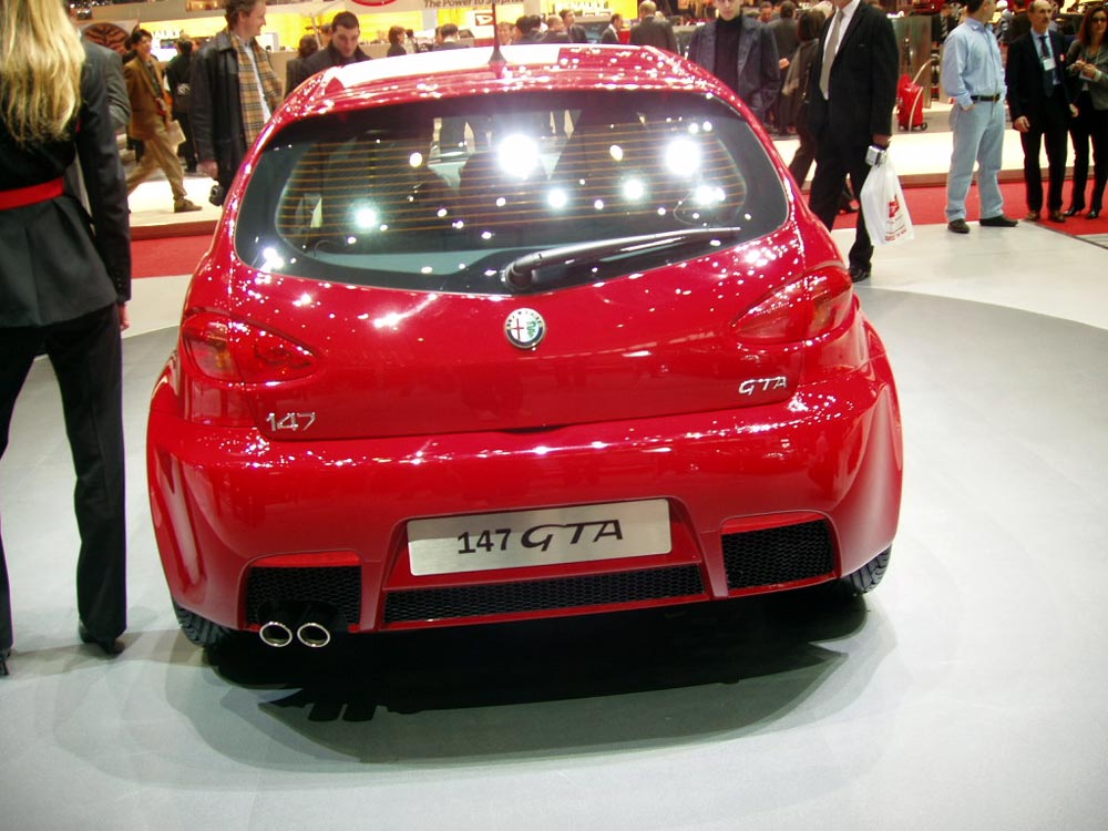 Alfa Romeo 147 GTA at the 2005 Geneva International Motor Show
