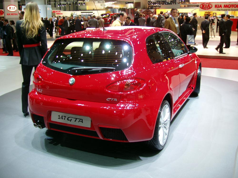 Alfa Romeo 147 GTA at the 2005 Geneva International Motor Show